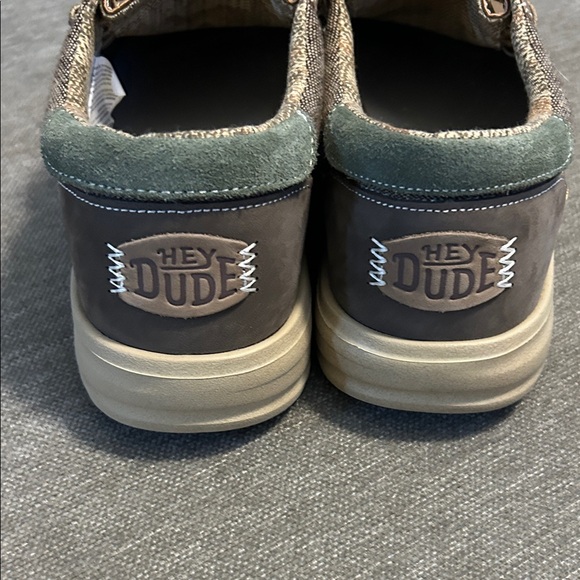 Hey Dude Tan Loafers for Men - Picture 4 of 4